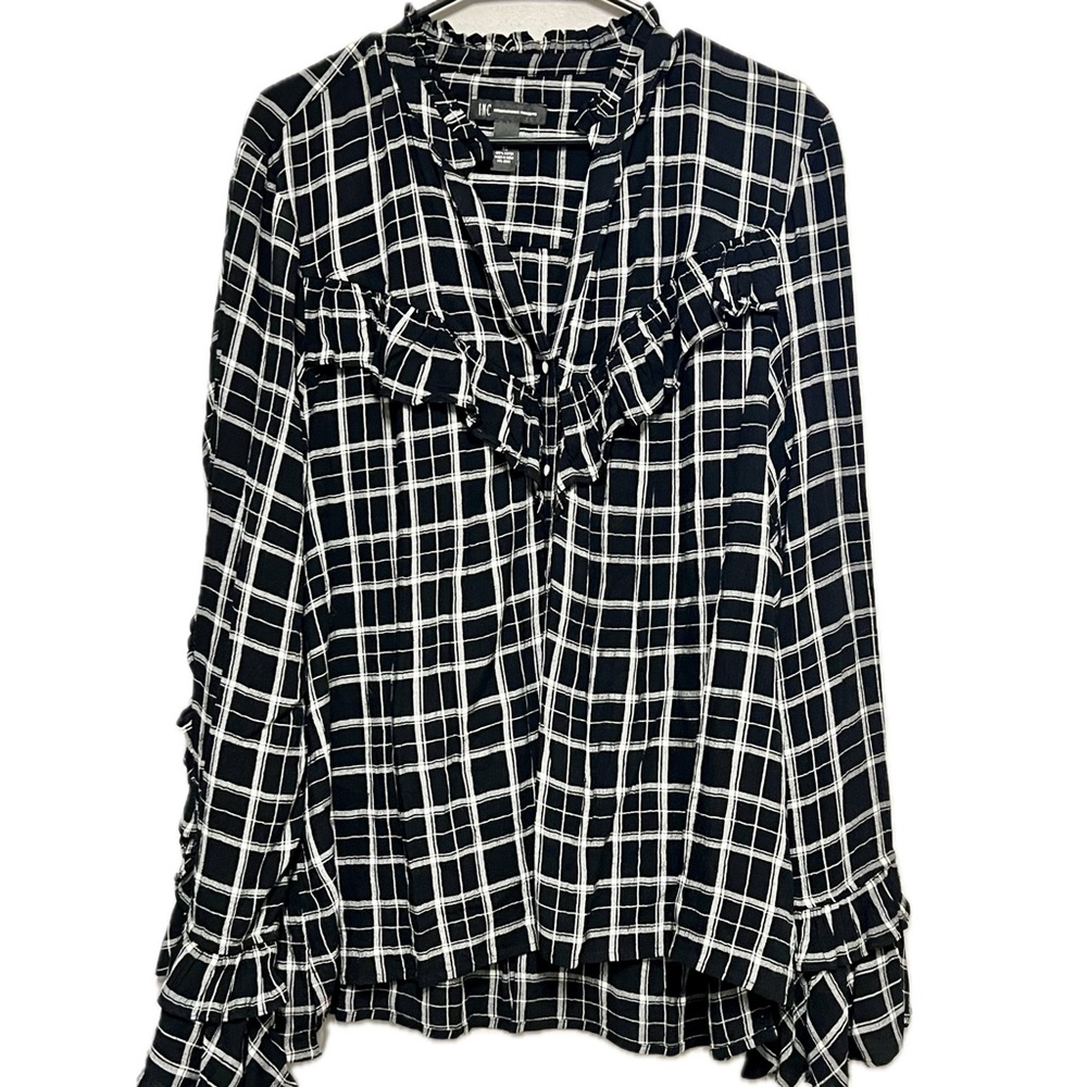 INC. XL Ruffle black & white plaid snap top NWT - Picture 2 of 14
